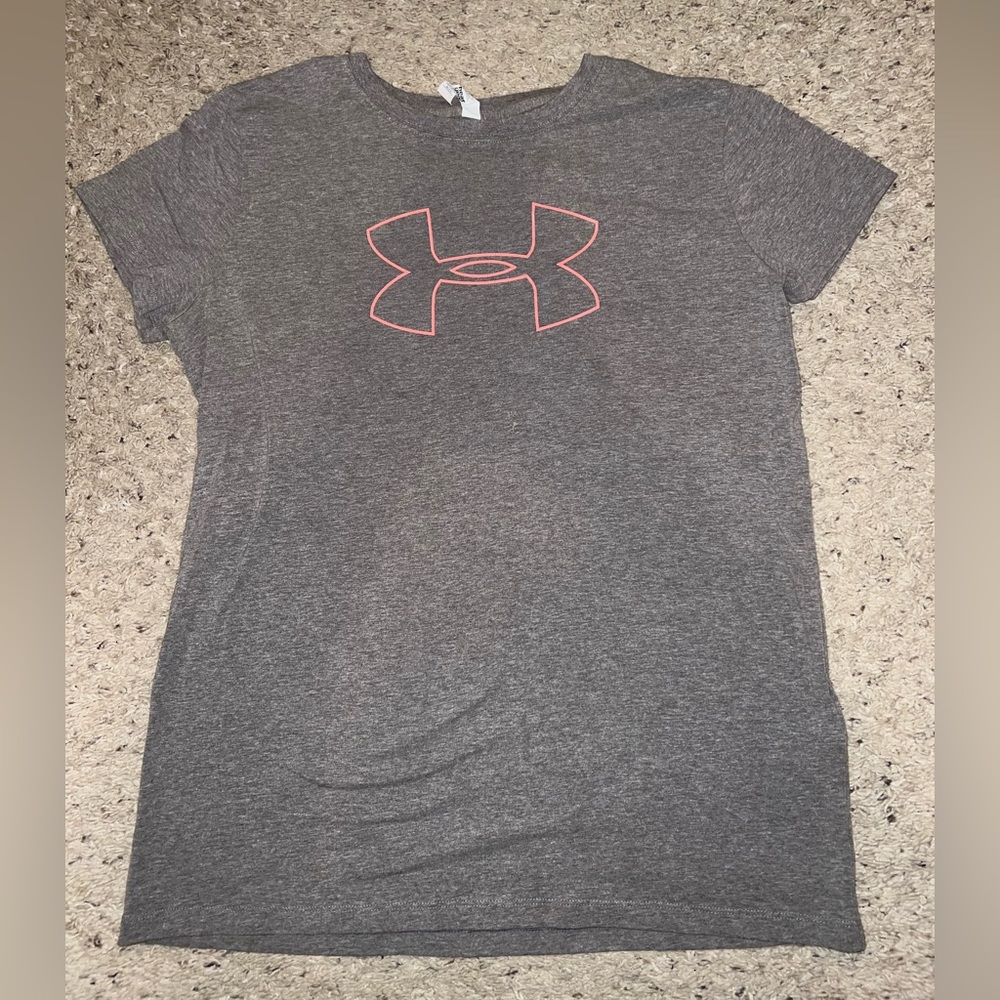 Women’s Medium Loose Fit Under Armour